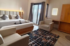 Vamika Family Suites, Indore